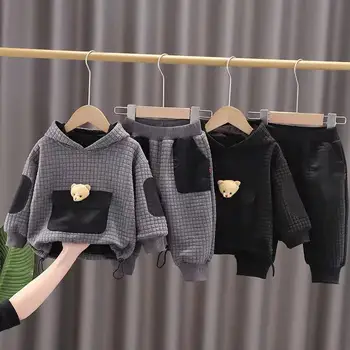 Комплекты из 2 предметов Весенне-осенней одежды для маленьких мальчиков, свитер с капюшоном с героями мультфильмов с длинным рукавом + штаны, комплекты одежды из 2 предметов, детские костюмы для отдыха
