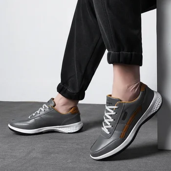 Мужская спортивная повседневная обувь, весна и осень, новинка 2023 года, модная дышащая мужская обувь на шнуровке, впитывающая пот.