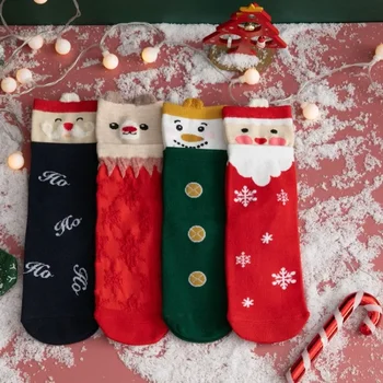 Стильные и удобные Рождественские носки Elk Old Bear Женские чулки средней длины Мультяшные Рождественские Красные хлопчатобумажные носки