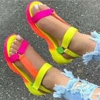 2023 Новые Женские Летние Мягкие сандалии-слипоны с ремешком с пряжкой, прочные сандалии на поролоновой подошве, женская уличная повседневная пляжная обувь